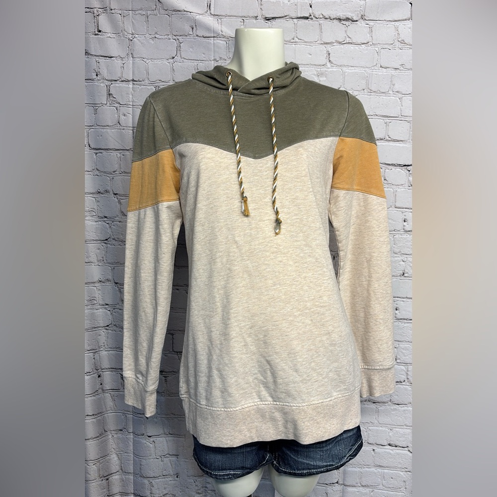 Women’s XS Maurice’s lightweight hoodie